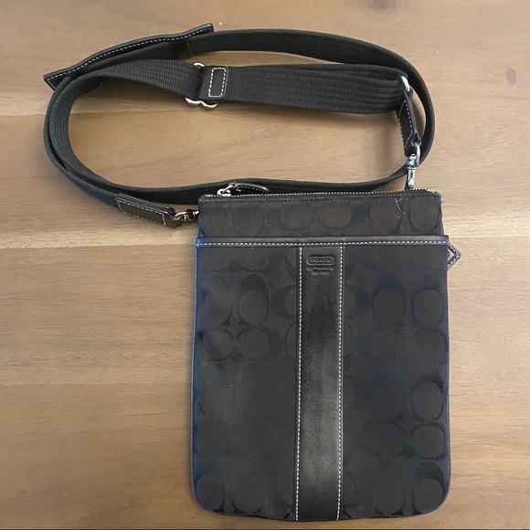 Coach Handbags - Coach Canvas Crossbody Bag